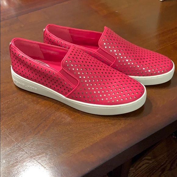 michael kors keaton slip on red
